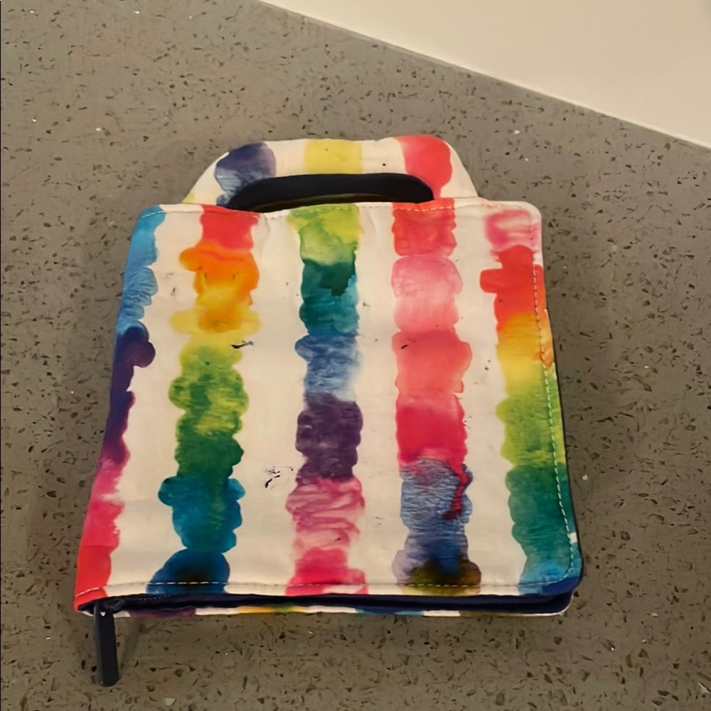 Lovevery Zipper Marker Pouch